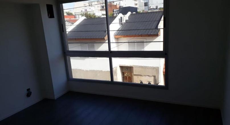 Sale - PH - Devoto Villa - Brand New - Spacious - Bright - Opportunity