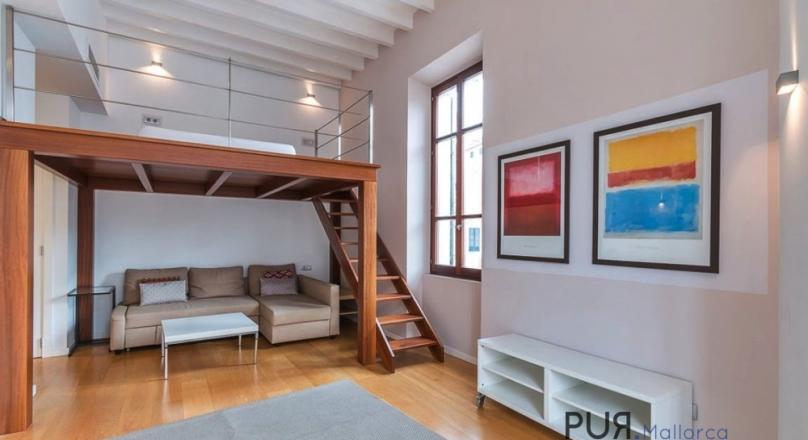 Right on the Ramblas. Loft - Apartment. Absolutely new.