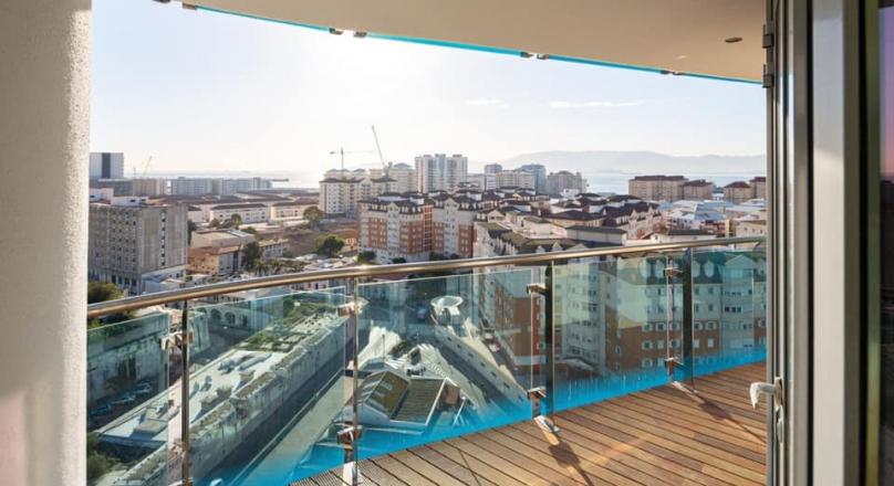 3 BEDROOMS 2 BATHROOMS £2,500 pcm LUXURY RENTAL OPPORTUNITY! IMPERIAL OCEAN PLAZA GIBRALTAR