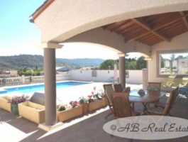 Villa, Bungalow For Sale in Beziers area, Languedoc Roussillon, South of France