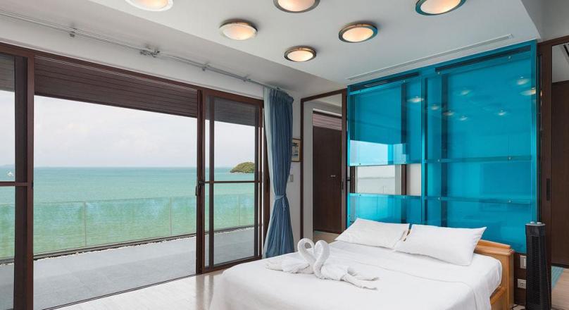 7-bedroom villa accommodation in a world class oceanfront location 