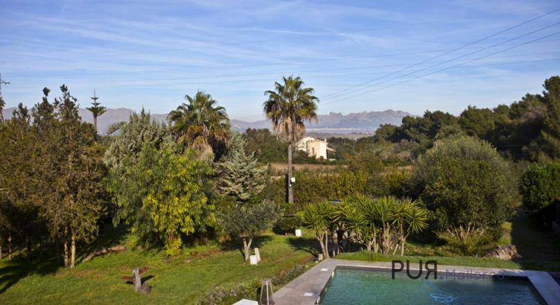 Pollenca. Finca. Nestled in an environment of sea and forests. Holiday rental license.