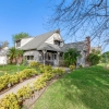 6 bedrooms · 3 bathrooms · House