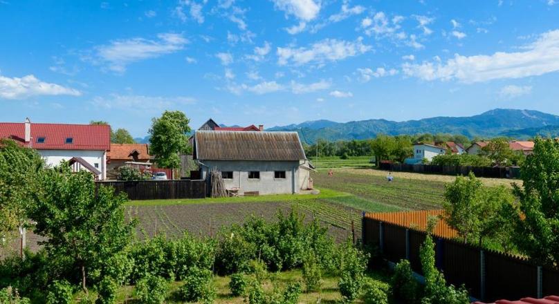 Surprising neoclassical villa, Stupini, Brasov