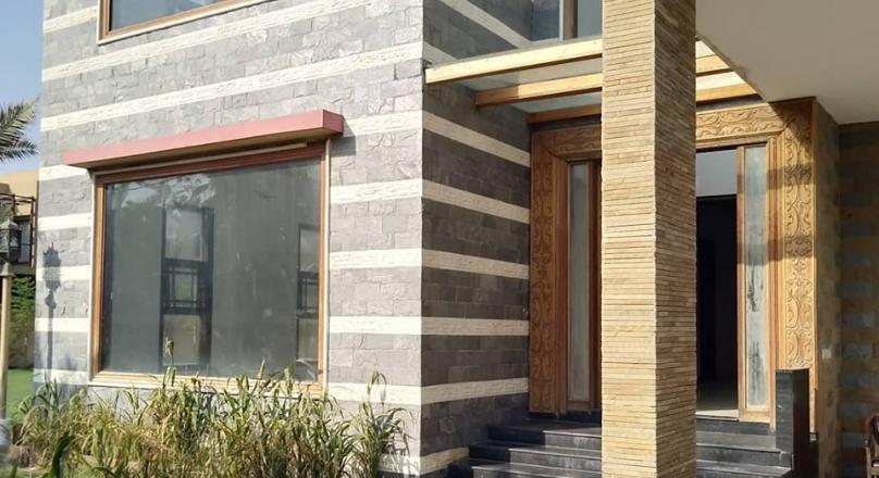 Bungalow for sale 2000 square yard 2+4 bedroom