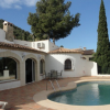 Villa en venta con vistas al mar en Denia