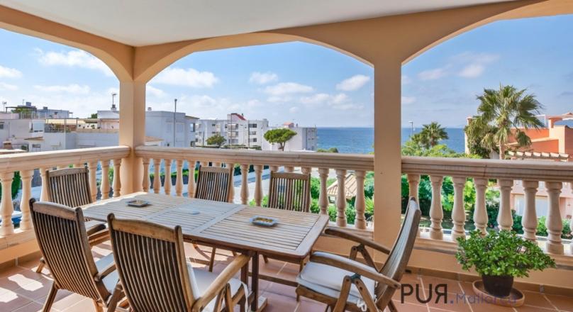Son Veri Nou. Large apartment. With roof terrace. And views over the bay of Palma.
