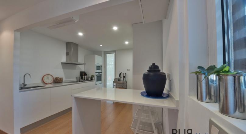 Apartment. In demand Illetas. 1st sea line. Direct sea and beach access.