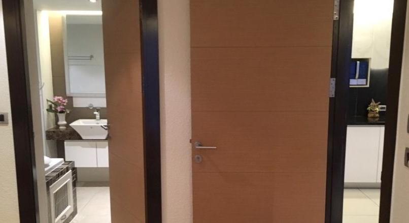 1 Bedroom corner apartment for rent in Pratumnak Hill