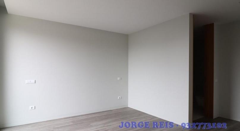 NEW AND CONTEMPORARY T1 APARTMENT FOR SALE, PÓVOA DE VARZIM