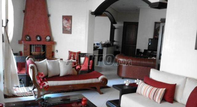 Convivial apartment 173 m2 for sale