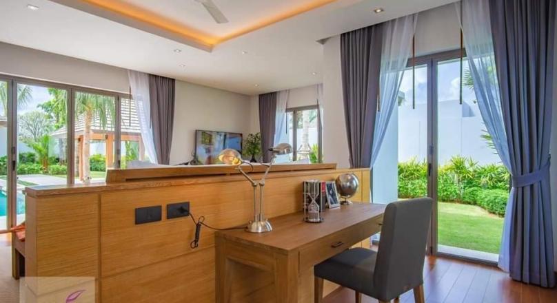 Phuket quality real estate presents this super high quality 2-3-4 bedroom villa