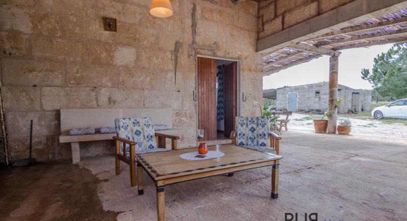 Campos. Real Mallorcan finca. Large property. Little price.