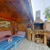 With terrace and gazebo, also suitable for two families, Codlea, Brasov