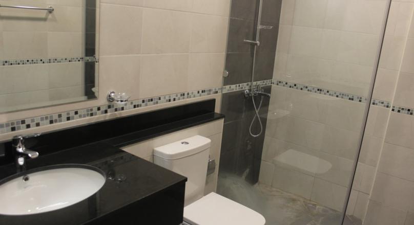 An absolutely stunning two bedroom apartment with spectacular sea view could now be yours