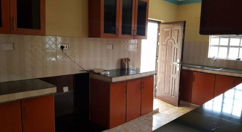 4 Bedroom Bungalow For Sale in Utawala
