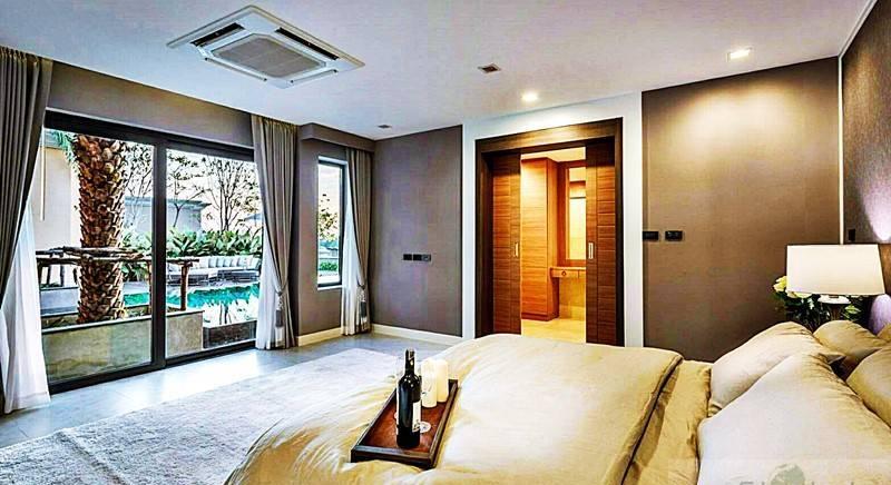 LUXURY POOL VILLA IN SIAM ROYAL VIEW LUXURY VILLAGE PATTAYA