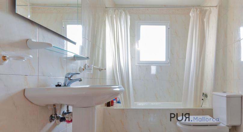 Terraced house on the Esperanza lake. In 5 minutes walk to the beach of Alcudia