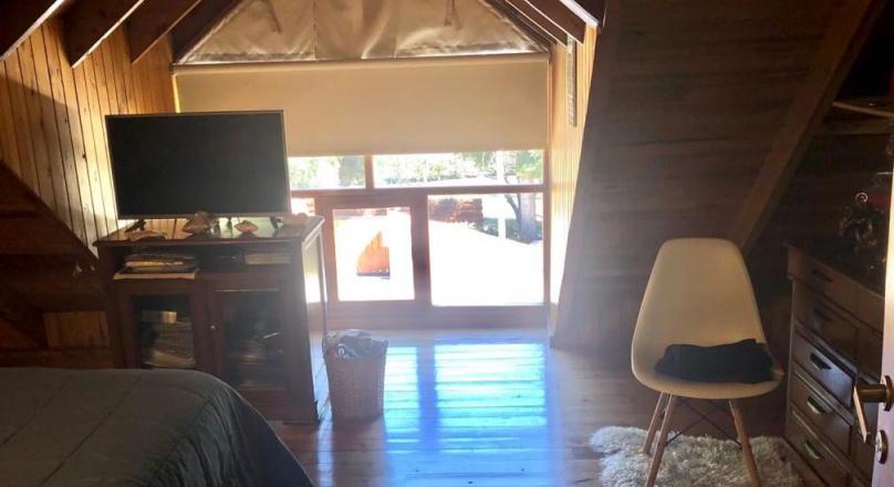 2 PH FOR SALE AV. PIONEERS N ° 555.