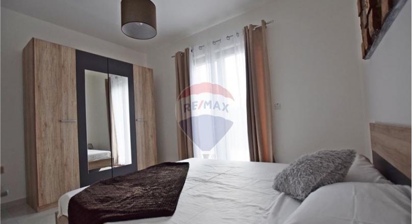 GUARDAMANGIA - First floor APARTMENT !!