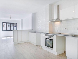 Apartment renovated to detail in Pere Garau