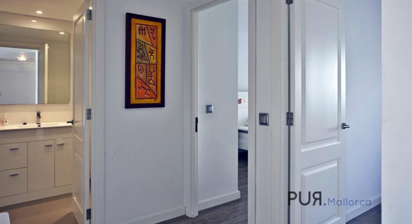 Port Pollenca. Short distances to the water. Large, completely renovated apartment.