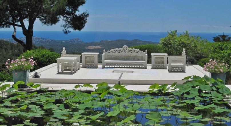 Son Font. In the mountains of Calvia. A villa with a fairytale garden, lots of peace and foresight.