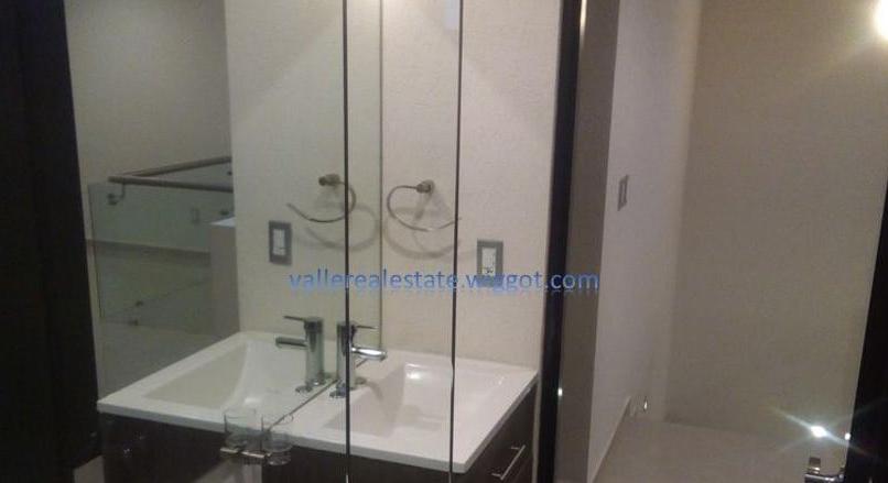 HOUSE OF 2 LEVELS AND 3 BEDROOMS IN EXCLUSIVE FRACC