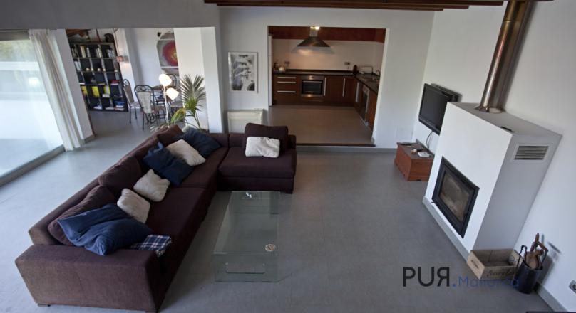 Pollenca. Finca. Nestled in an environment of sea and forests. Holiday rental license.