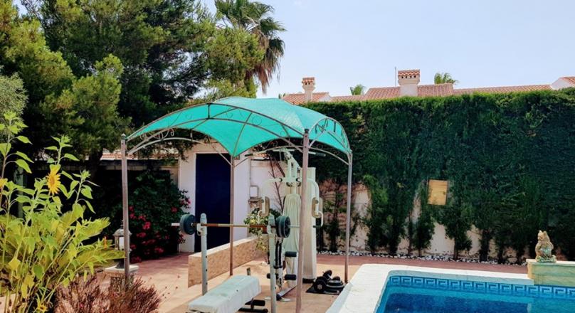 INDEPENDENT VILLA IN CIUDAD QUESADA