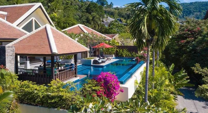 Phuket Quality Real Estate has the pleasure to present you with a beautiful 4 bedroom 6 bathroom villa