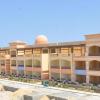 20 apartments ready to move in directly overlooking the pool & Marina view