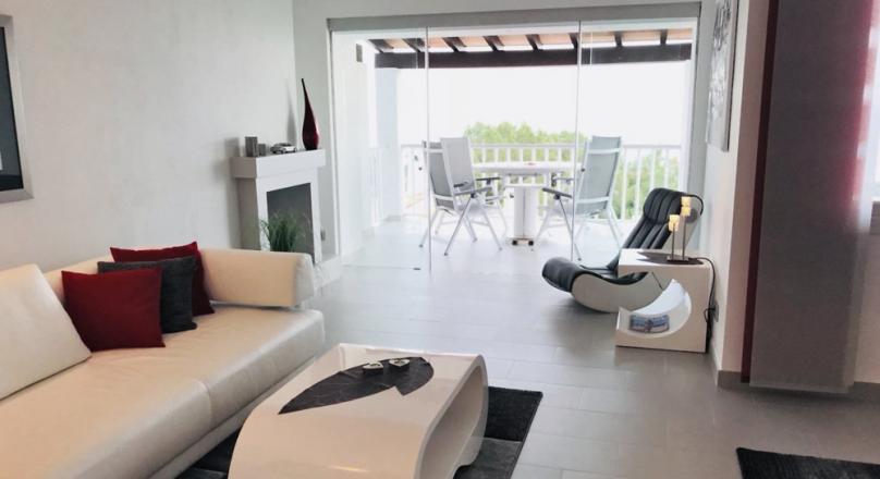 Portals nous. Apartment with sea - panoramic view. 3 bedrooms. In the middle of the southwest hotspot.