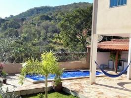 sale of a townhouse with a view to the Morro do Frota