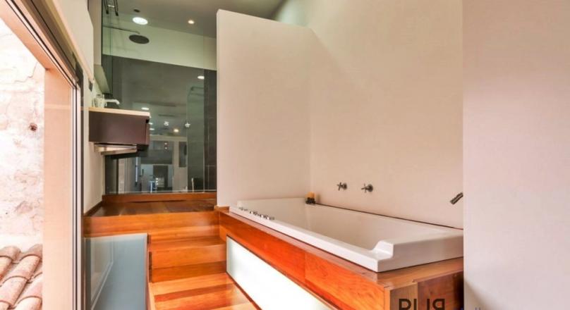 Palma. Old Town. A loft. Fancy. Near the pedestrian street Calle San Miguel.