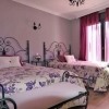 Mondain, as new, fully equipped villa with many extras
