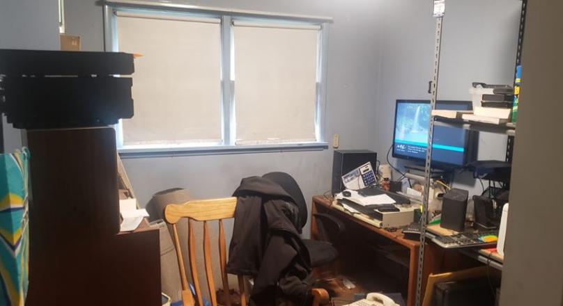 SFR FOR SALE BY OWNER Seattle, WA $439,950 OBO