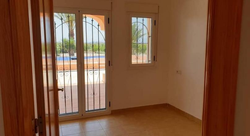 5964 FINCA IN EL REALENGO, CATRAL