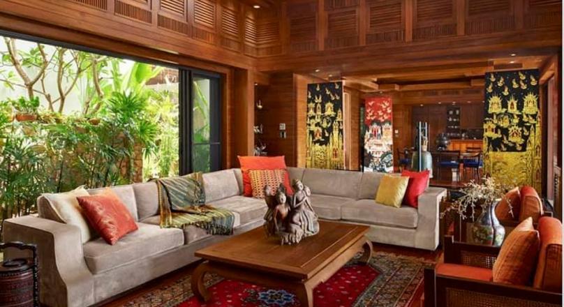 Gorgeous seafront villa