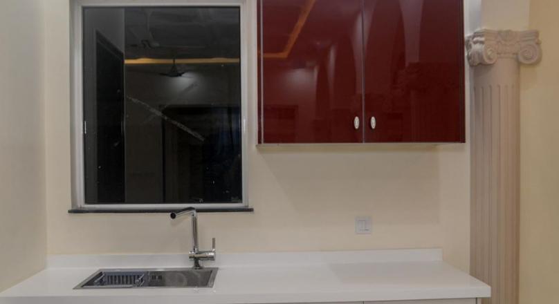 1 Kanal Brand New Spanish Bungalow For Sale