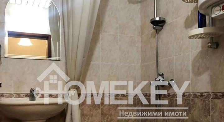 SUITABLE FOR INVESTMENT AND LIVING! VERY WARM! WESTERN EXPOSURE!