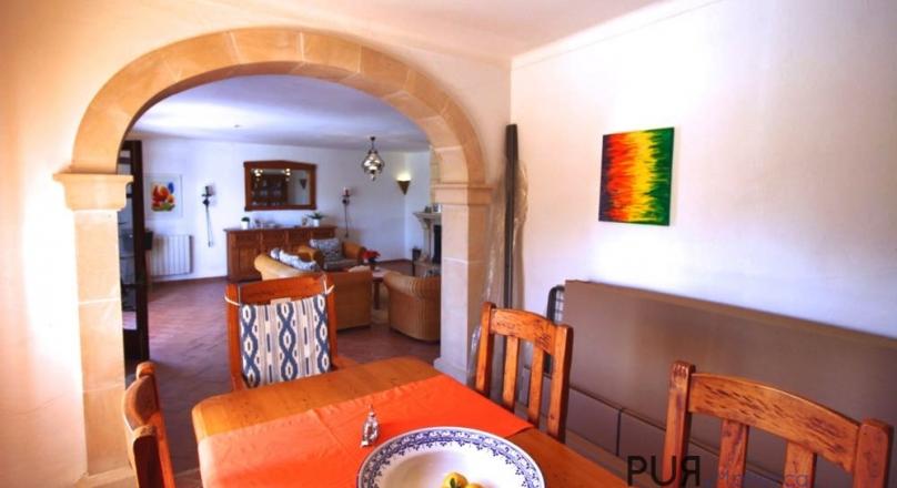 Mallorca feel really original. Above Cala Santanyi. In your new chalet.