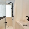 Fancy. Newly renovated. And right in the middle. Not just there. In Santa Catalina.