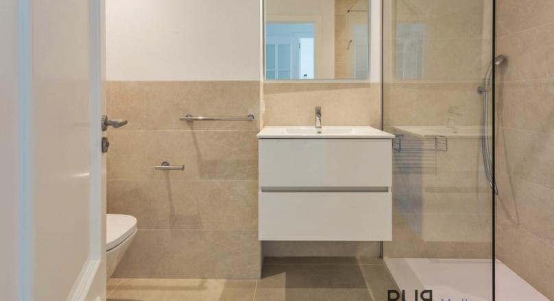 Palma. Portixol. Direct sea view. Direct beach access. Don't have to worry about anything.