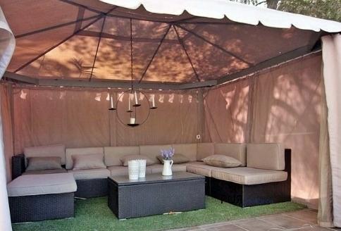 Mondain, as new, fully equipped villa with many extras