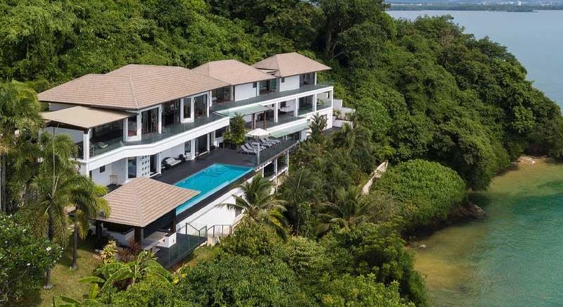 7-bedroom villa accommodation in a world class oceanfront location 