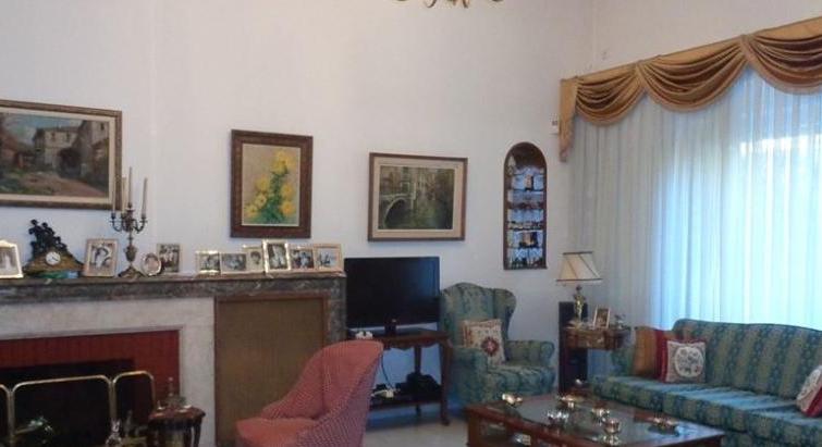 ATHENS, Palaio Psichiko, Detached House 375 m2, for sale