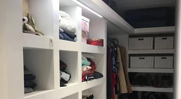 Something different sale duplex 2 amb super bright