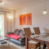 In the far northeast. Apartment with a large roof terrace. Font de Sa Cala.