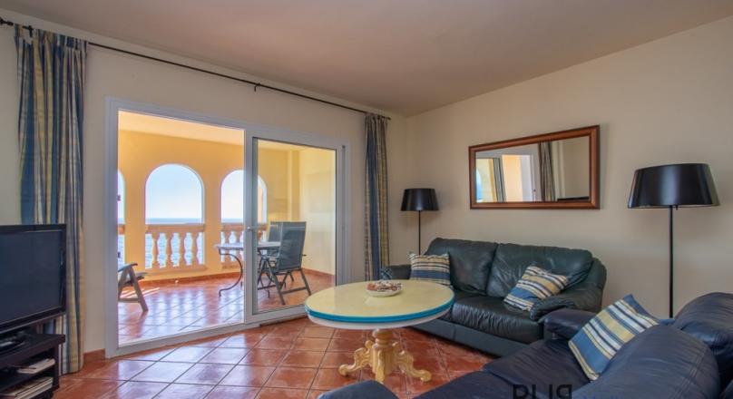 Enjoy the south. Vallgornera. Apartment. 1st sea line. Sea view. Sea access. 